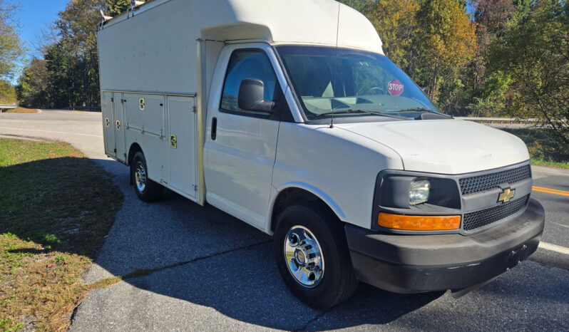 Chevrolet Express 3500 2014 full