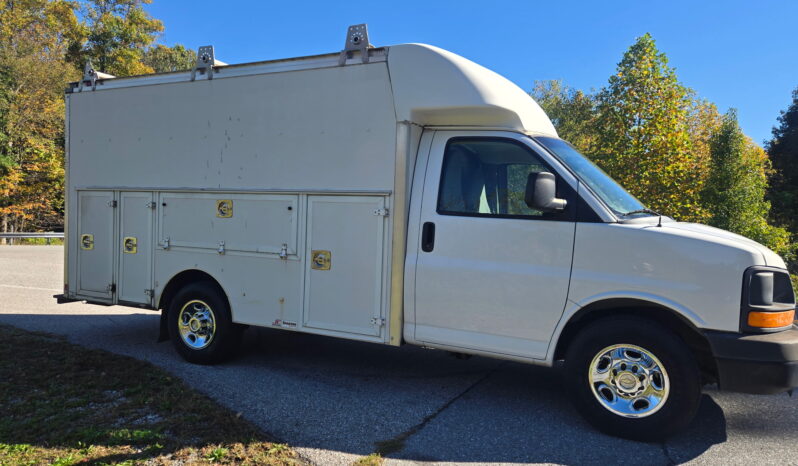 Chevrolet Express 3500 2014 full