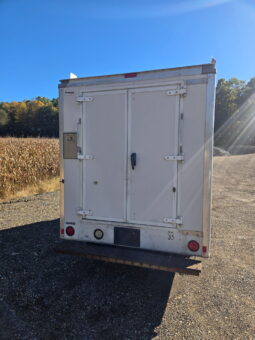 Chevrolet Express 3500 2014 full